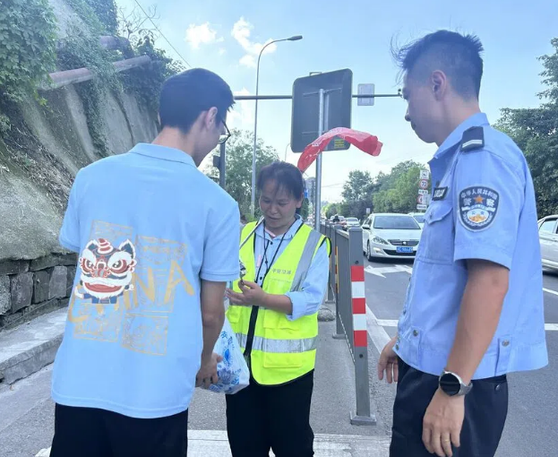 627d6484eba440d64d2d6a780221f70d.jpg 627d6484eba440d64d2d6a780221f70d.jpg